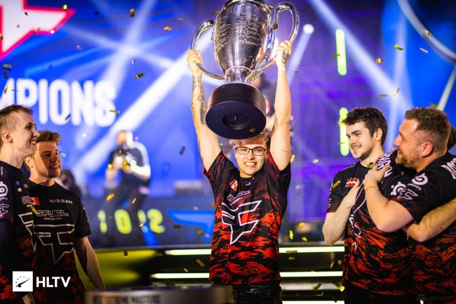 LPL春季赛今日首发名单：Yuekai对阵Strive Shanks迎战Yagao