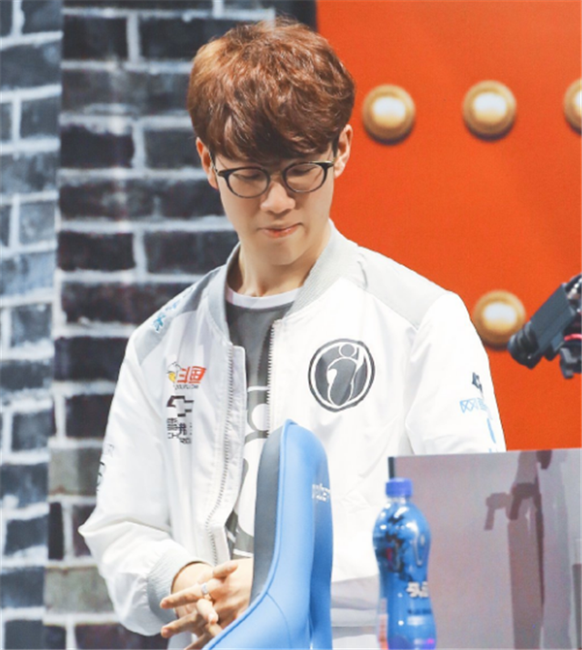 LPL今日数据里程碑预告：Rookie即将达成900出场和3500杀