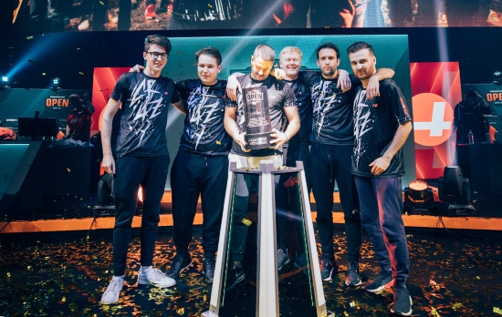 Spirit 击败 FaZe，成为 2024 上海 Major 的冠军